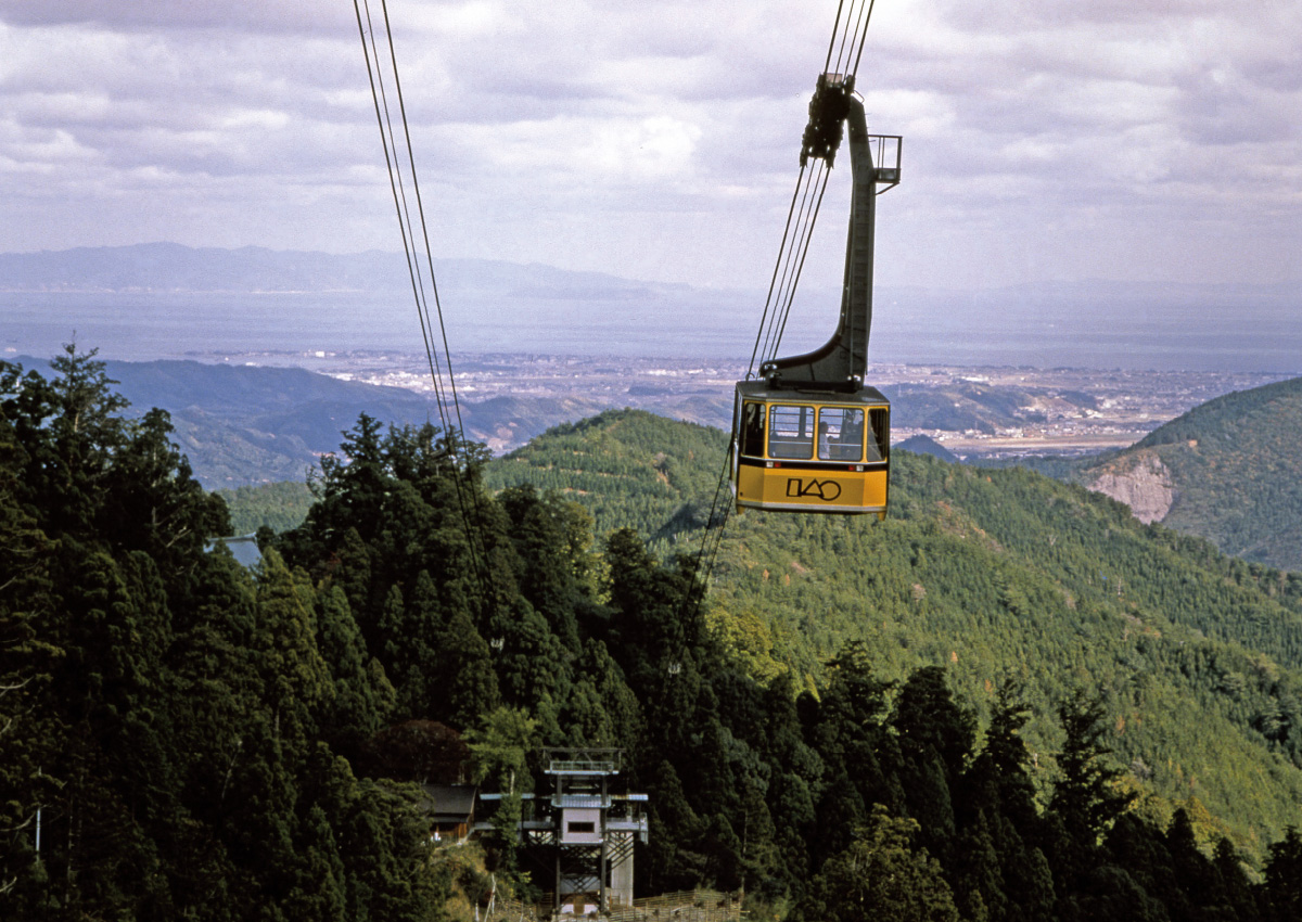 從西日本最長的纜車上眺望遠至和歌山的雄偉景色