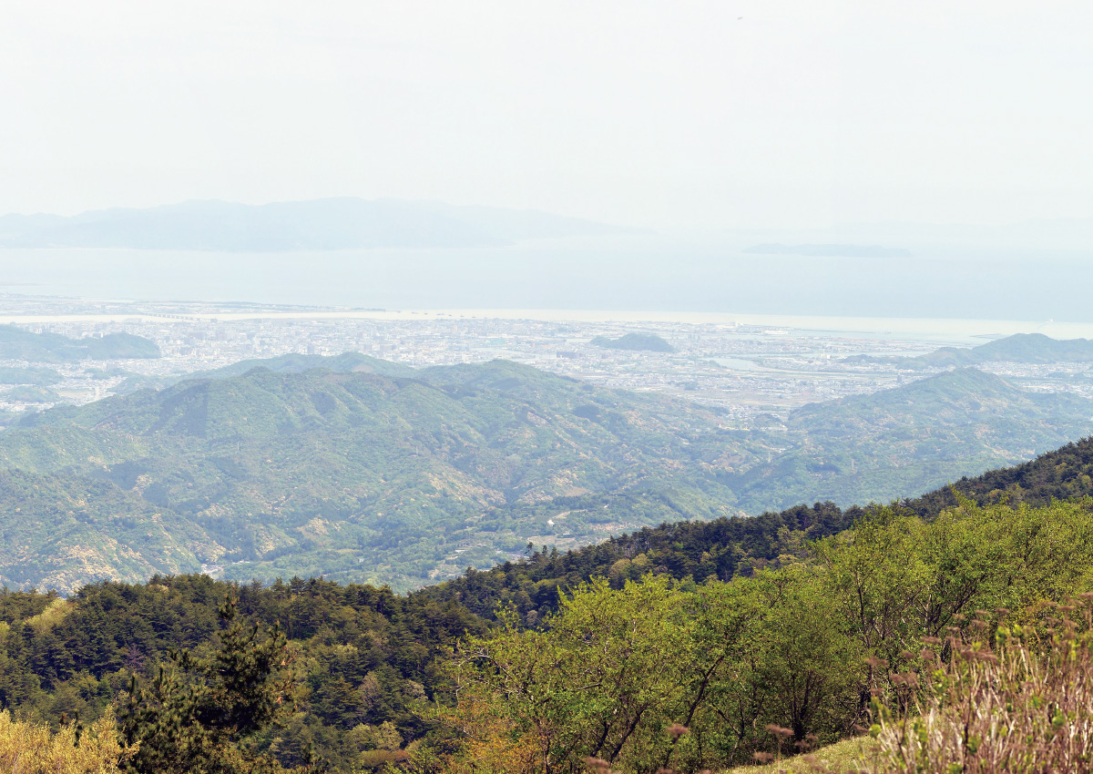 Panoramic Views from the Kii Channel to the Asan Mountains