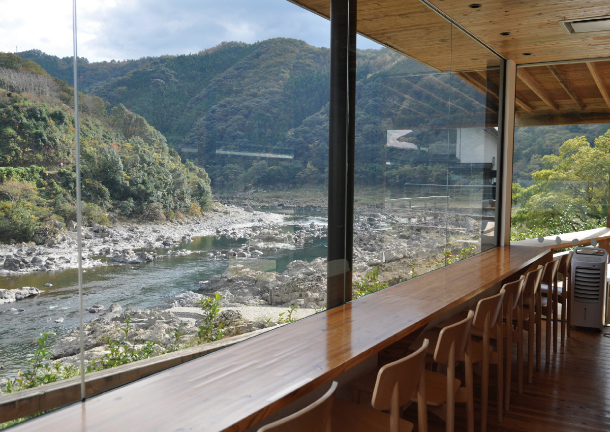 從ochakuri café眺望四萬十川