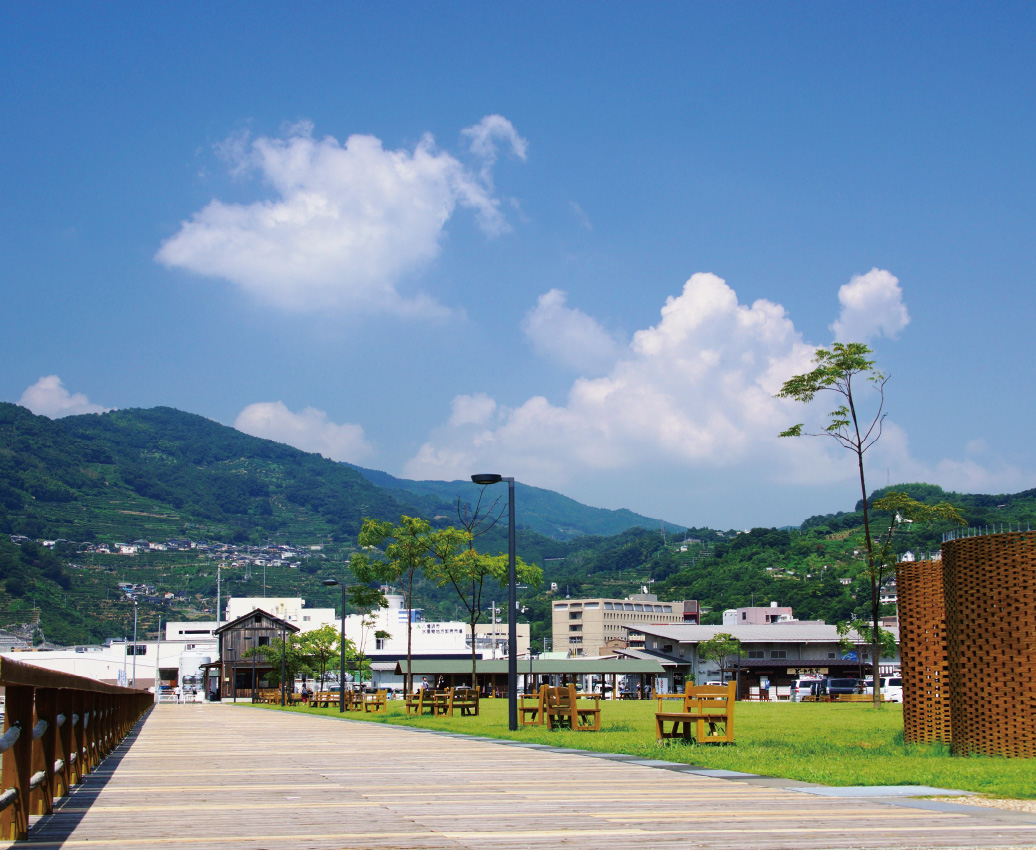 道の駅 みなとオアシス 八幡浜みなっと