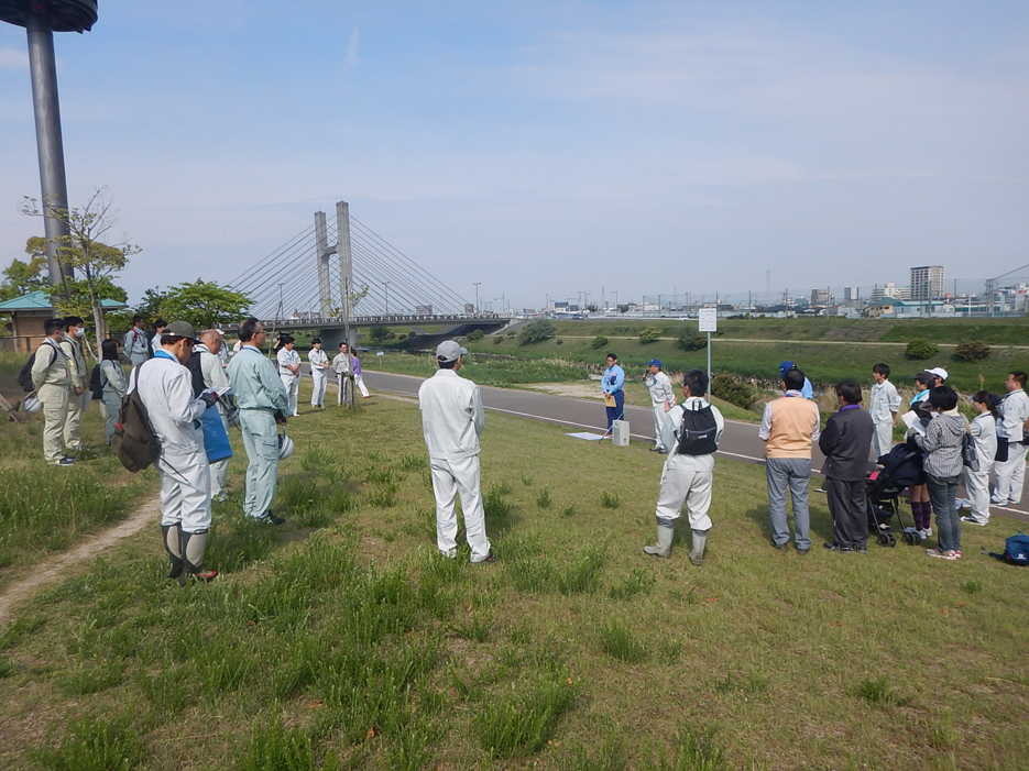 写真：【点検のようす】