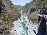 国道11号　桜三里から見た中山川