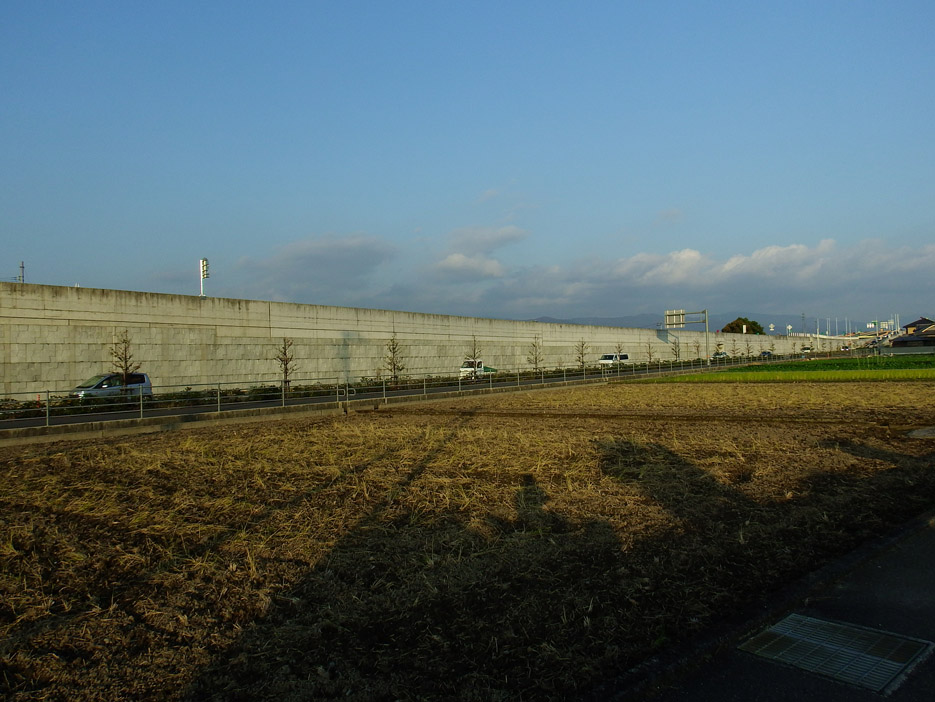 写真：【古川ＩＣ付近　　右方向　松山ＩＣ】