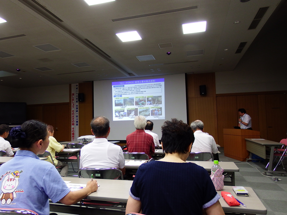 写真：【出前講座実施状況】