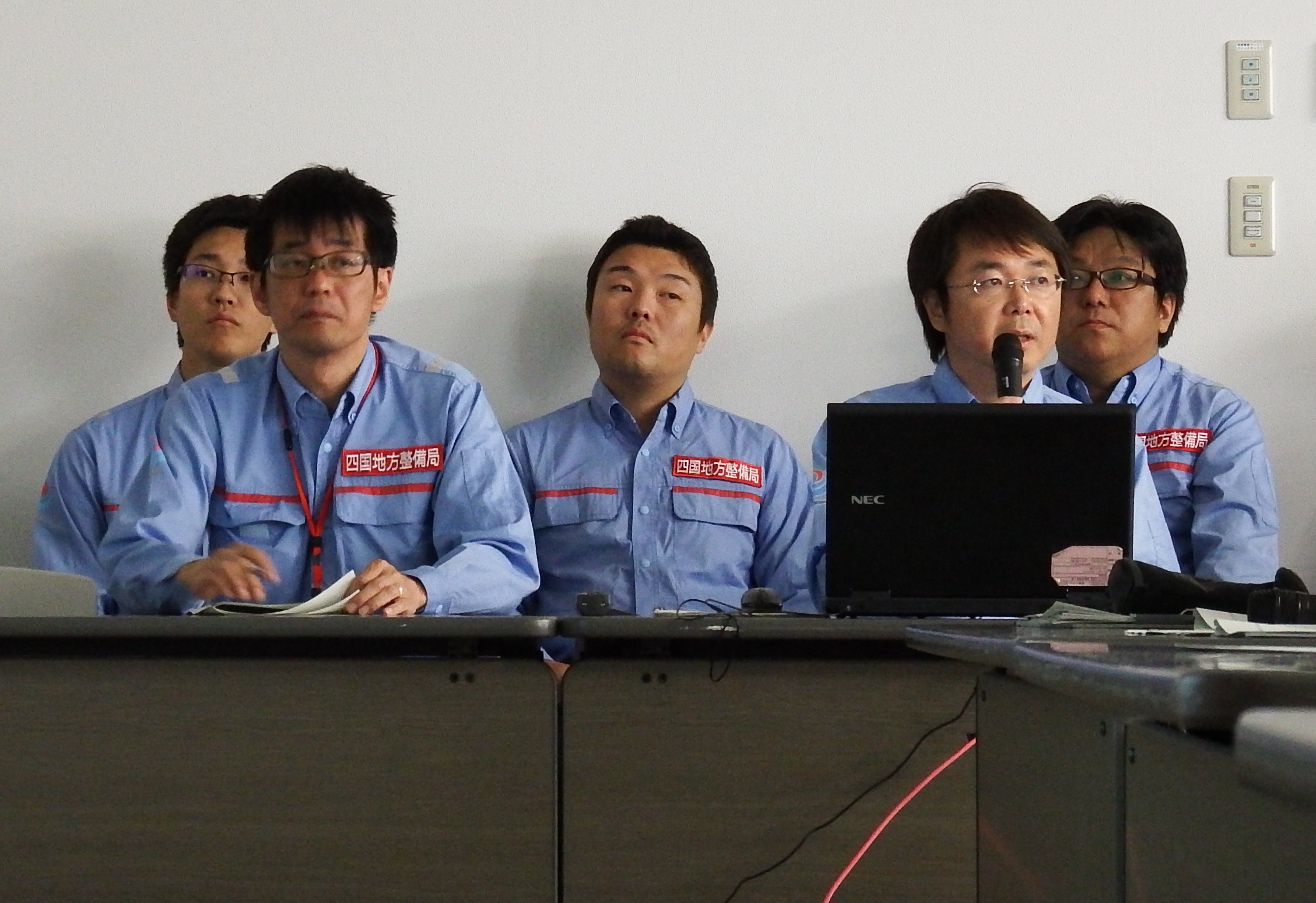 写真：【各ＴＥＣ隊員より　支援活動等の報告】