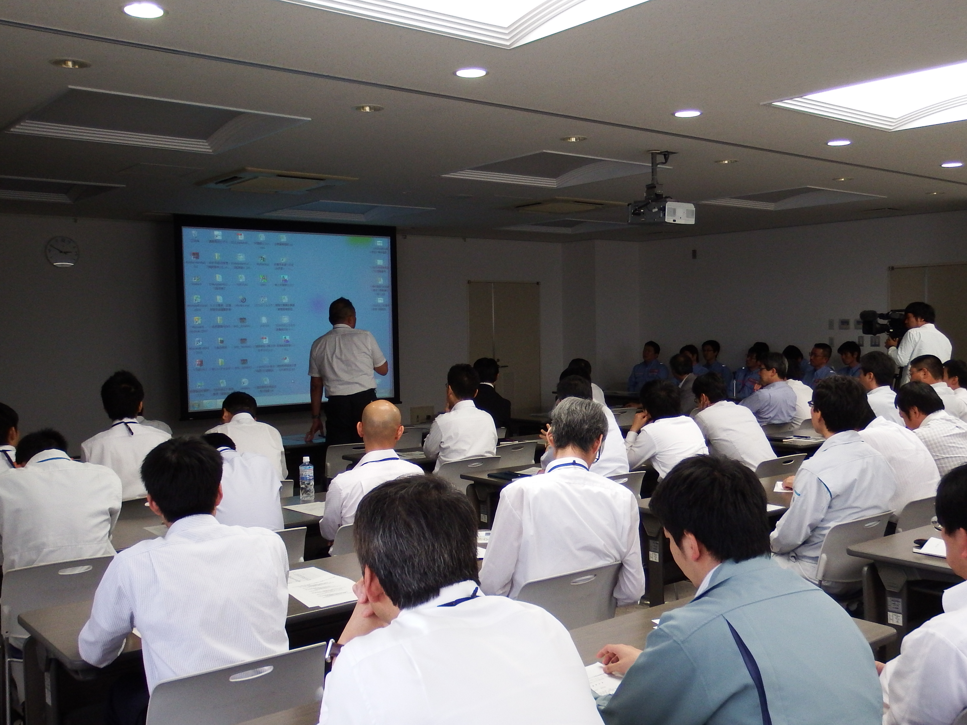 写真：【質　疑　応　答】