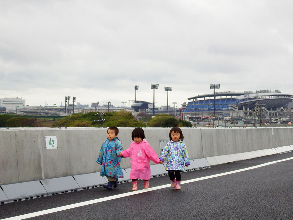 写真：【ウォーキングの様子】