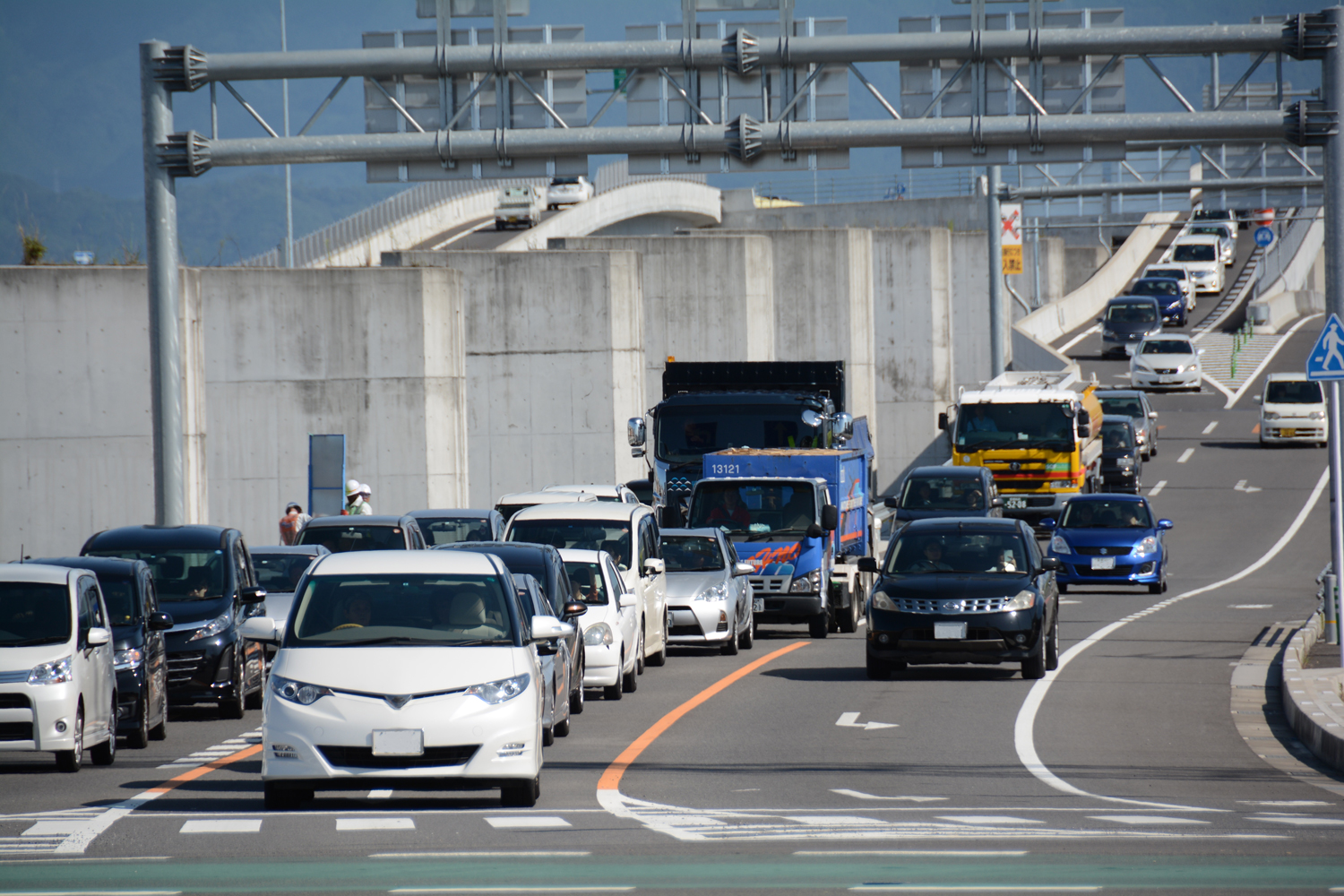 写真:【交差点状況】