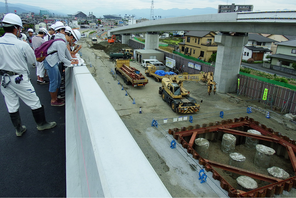 写真：【杭基礎工事見学】