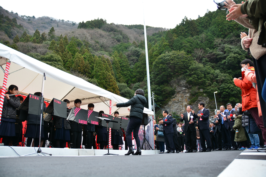 写真：【ブラスバンド演奏】