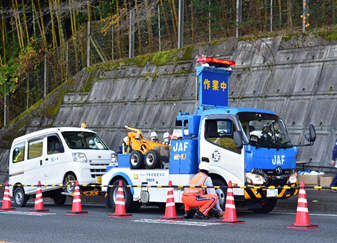 写真：【車両移動】