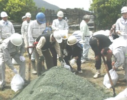 肱川の水防工法訓練３