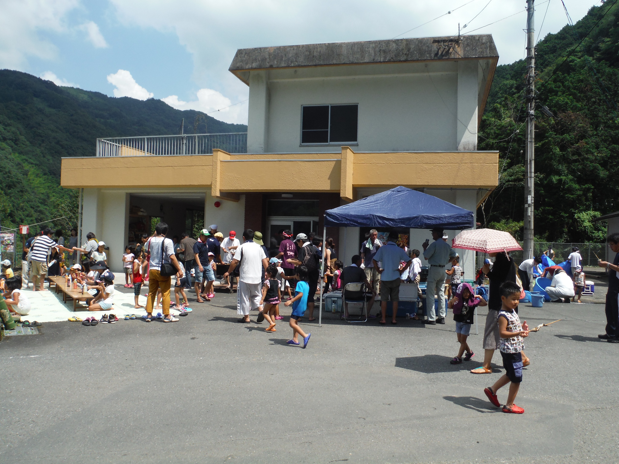 坂石地区清掃活動８